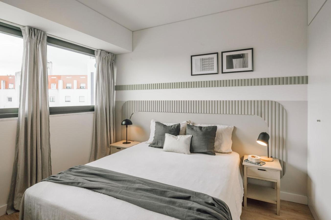 Apartment Cacela - 1 Bedroom & Balcony In Parque Nacoes Lissabon