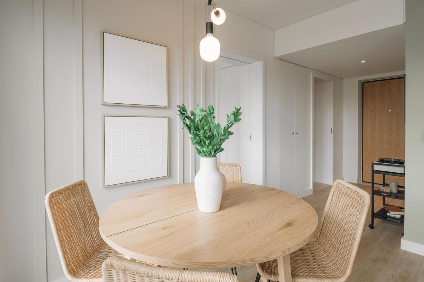 Cacela - 1 Bedroom & Balcony In Parque Nacoes Apartment *