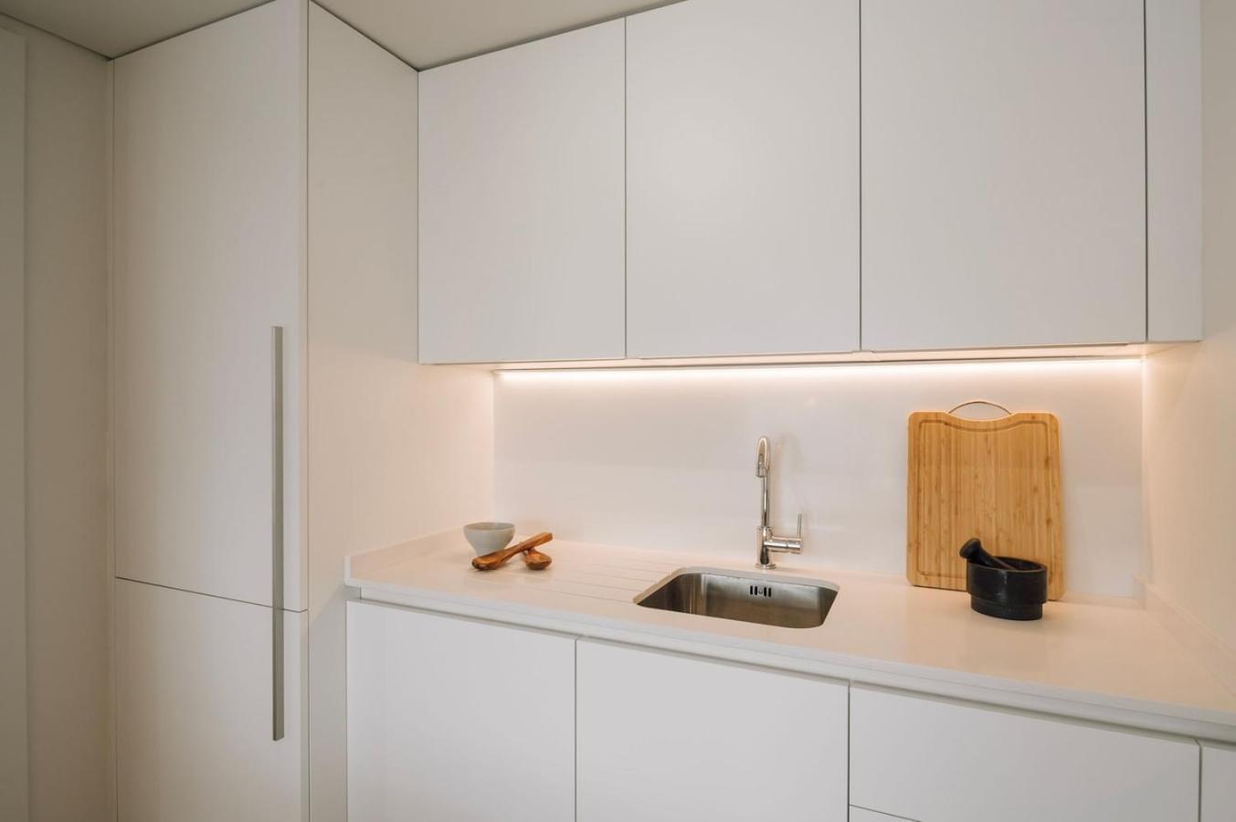 Cacela - 1 Bedroom & Balcony In Parque Nacoes Apartment Lissabon